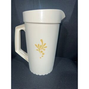 Vintage Tupperware 2 Q Pitcher Almond Harvest Gold Floral Wheat 800-11 Push Lid